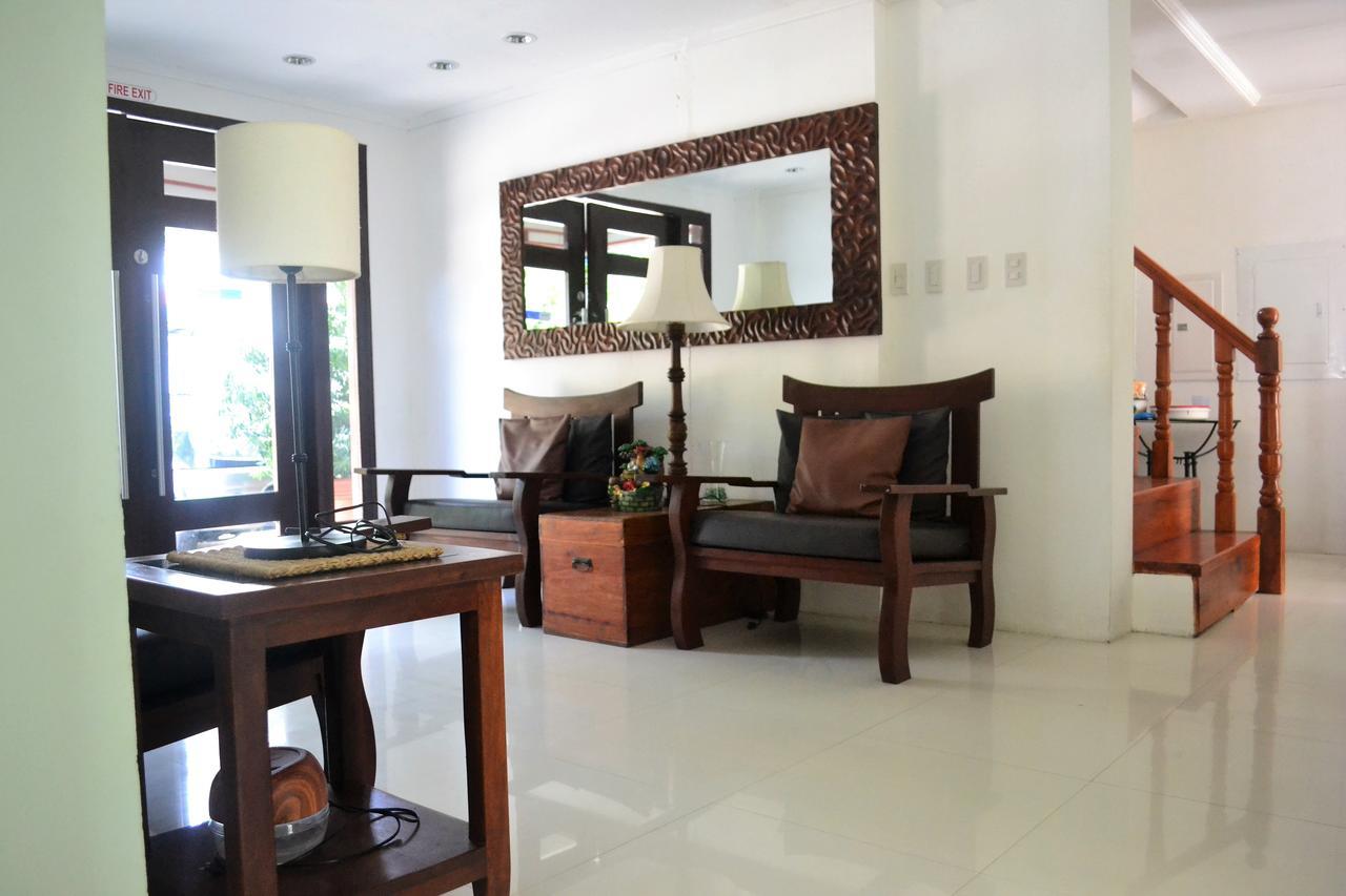 Hotel Lola Natividad Vigan Zewnętrze zdjęcie